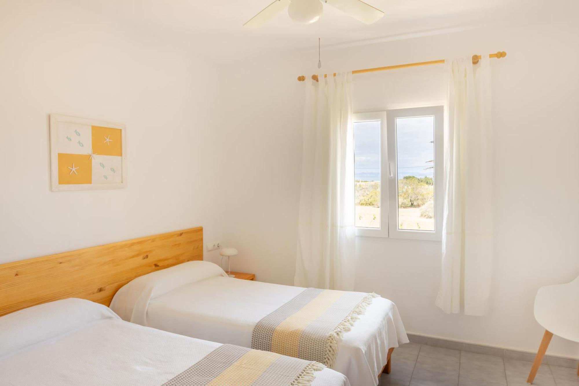 Apartamentos Verde Mar Es Pujols Ngoại thất bức ảnh